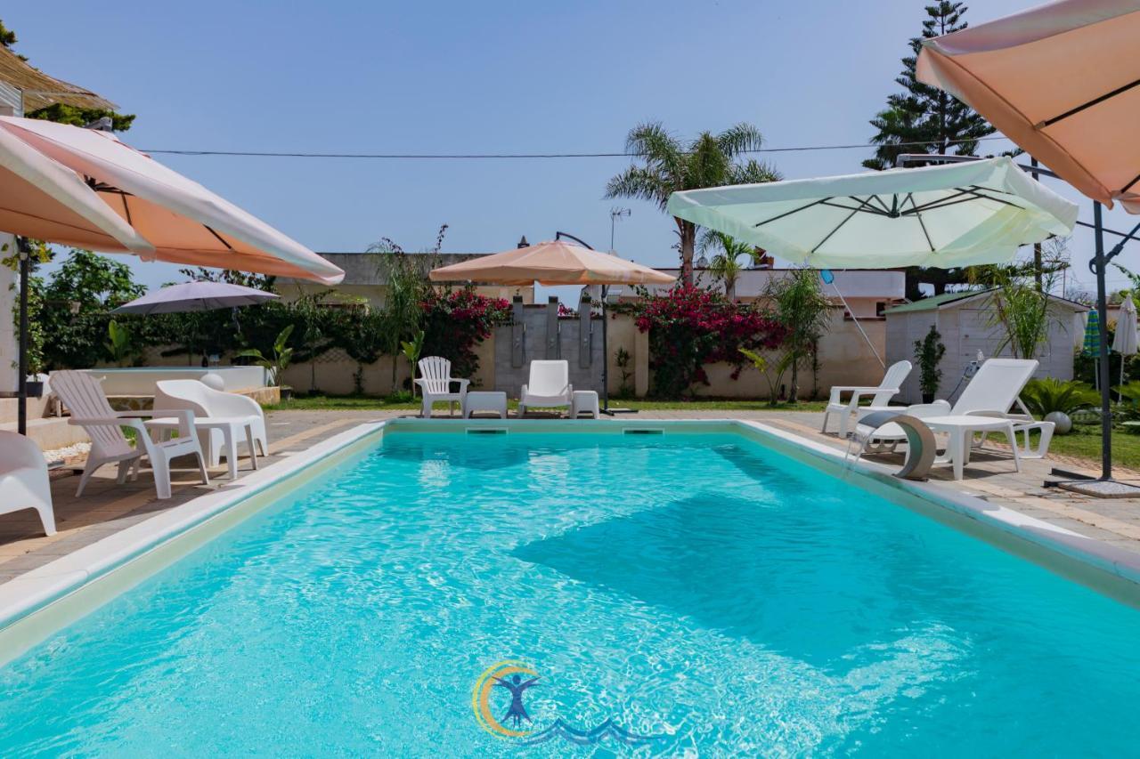 Villa Leonardo San Foca - Room, Pool & Restaurant Exterior photo